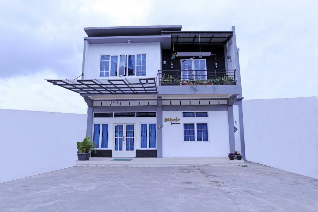 Oyo 1386 Hotel Grand Gabelo Букиттинги Экстерьер фото