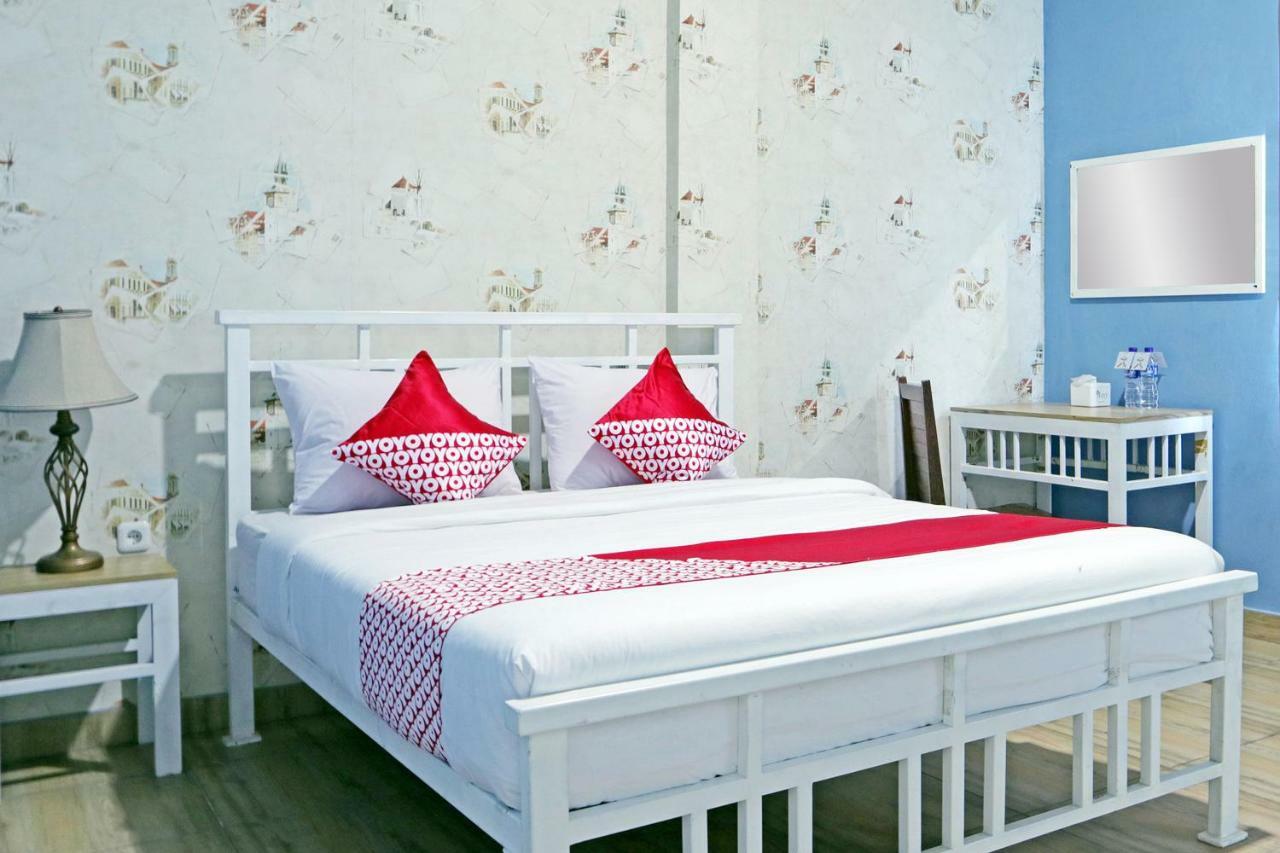 Oyo 1386 Hotel Grand Gabelo Букиттинги Экстерьер фото