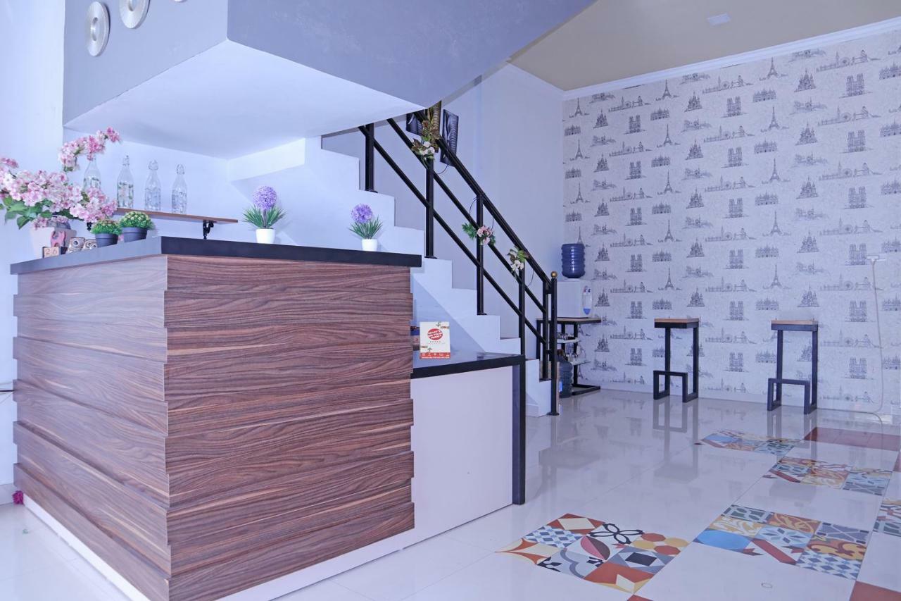 Oyo 1386 Hotel Grand Gabelo Букиттинги Экстерьер фото